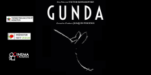 filmplakat, stilisiert weißes schwein auf schwarzem hintergrund, oben steht "gunda"