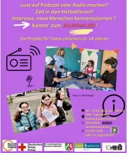 Flyer mit zwei Fotos, die Teens mit Aufnahmegerät und Mikrofon im Studio und draußen zeigen. Dazu Radio-Symbol und Logos der Förderer sowie Informationen zur Anmeldung und den Daten zum Projekt.