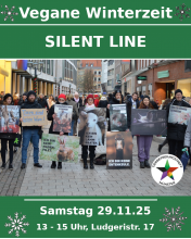 Viele Menschen mit Bildern aus der Tierhaltung in der Innenstadt