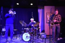STAGE off LIMITS  Vandermark – Wooley – Lytton Do. 12.11.2026 | 19:30 Uhr  BLACK BOX  15/10 € (U20 frei)
