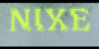 NIXE-Schriftzug vor Schaum und grün eingefärbtem Wasser